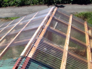 波 方 ポリカ 板 貼り ウッドデッキにポリカ平板の屋根をつける【組み立て編】